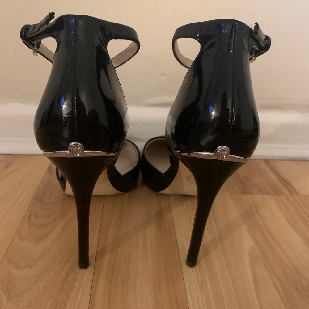 Black Micheal Kors ankle strap heels - Picture 6 of 8
